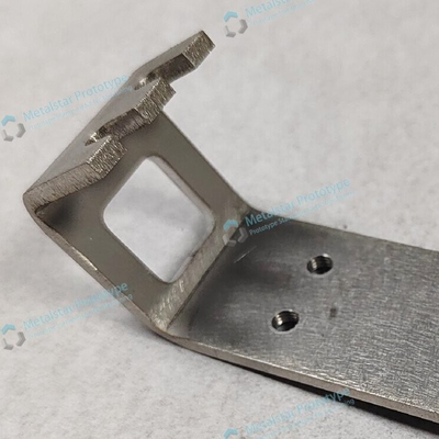 Vehículos SS409 Servicios de creación de prototipos de flexión de chapa